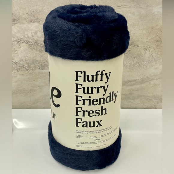 UnHide Lil' Marsh Blanket - Small (Navy Blue) - Picture 2 of 4